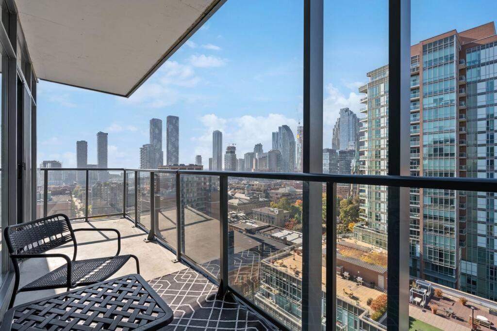Apartment Amazing View 2br St Lawrence Market Condo, Downtown