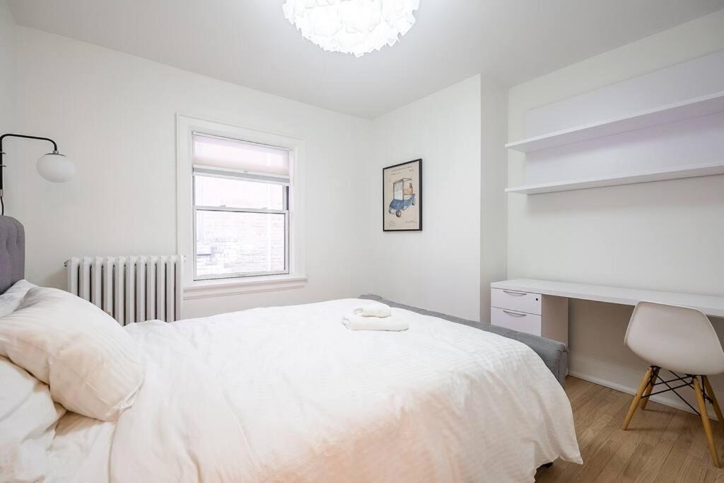 Expansive & Views Apartment *