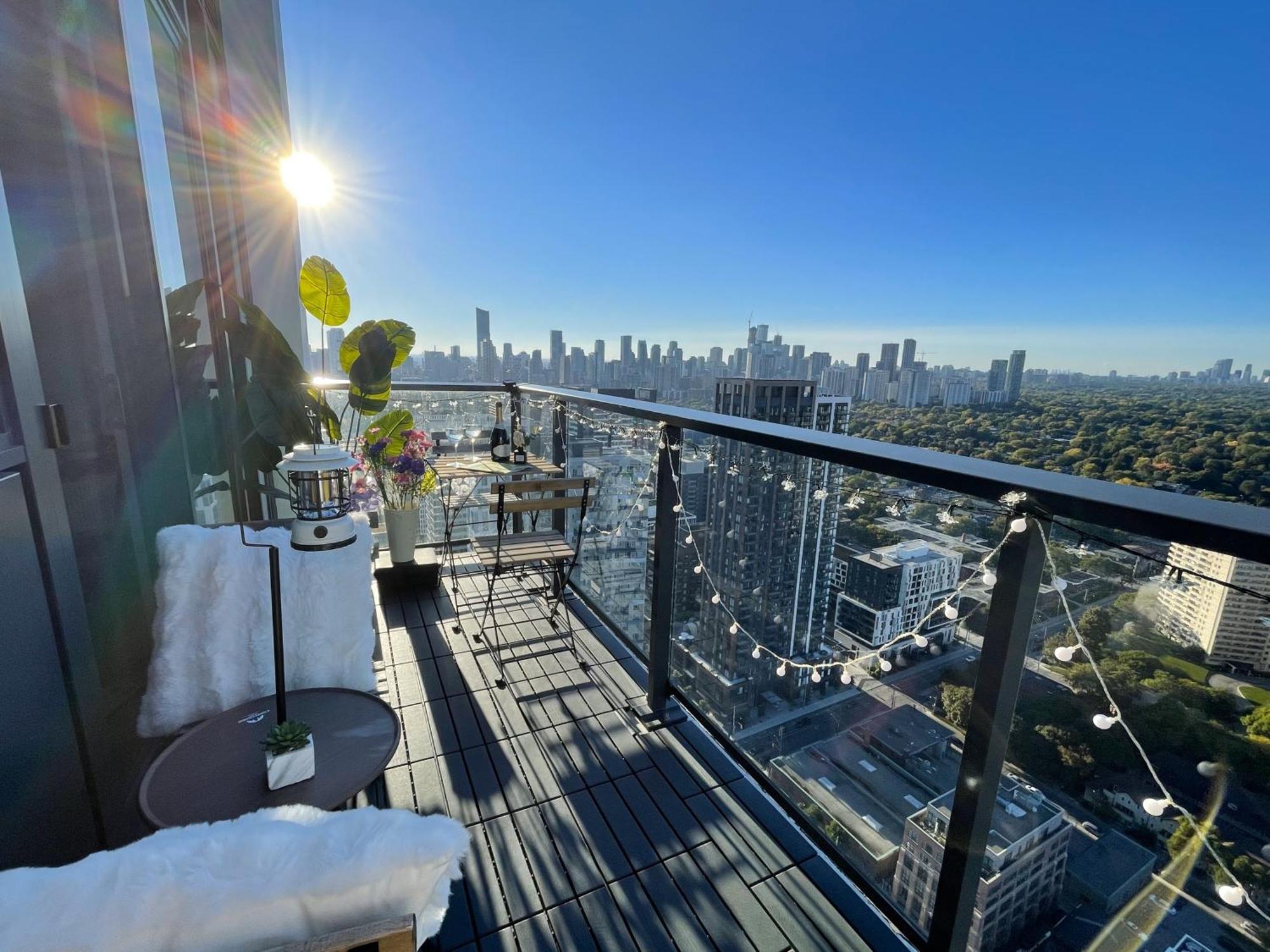 Aparthotel Deluxe Penthouse Two Bedrooms Skyline Cn Tower Lakeview Dt Toronto
