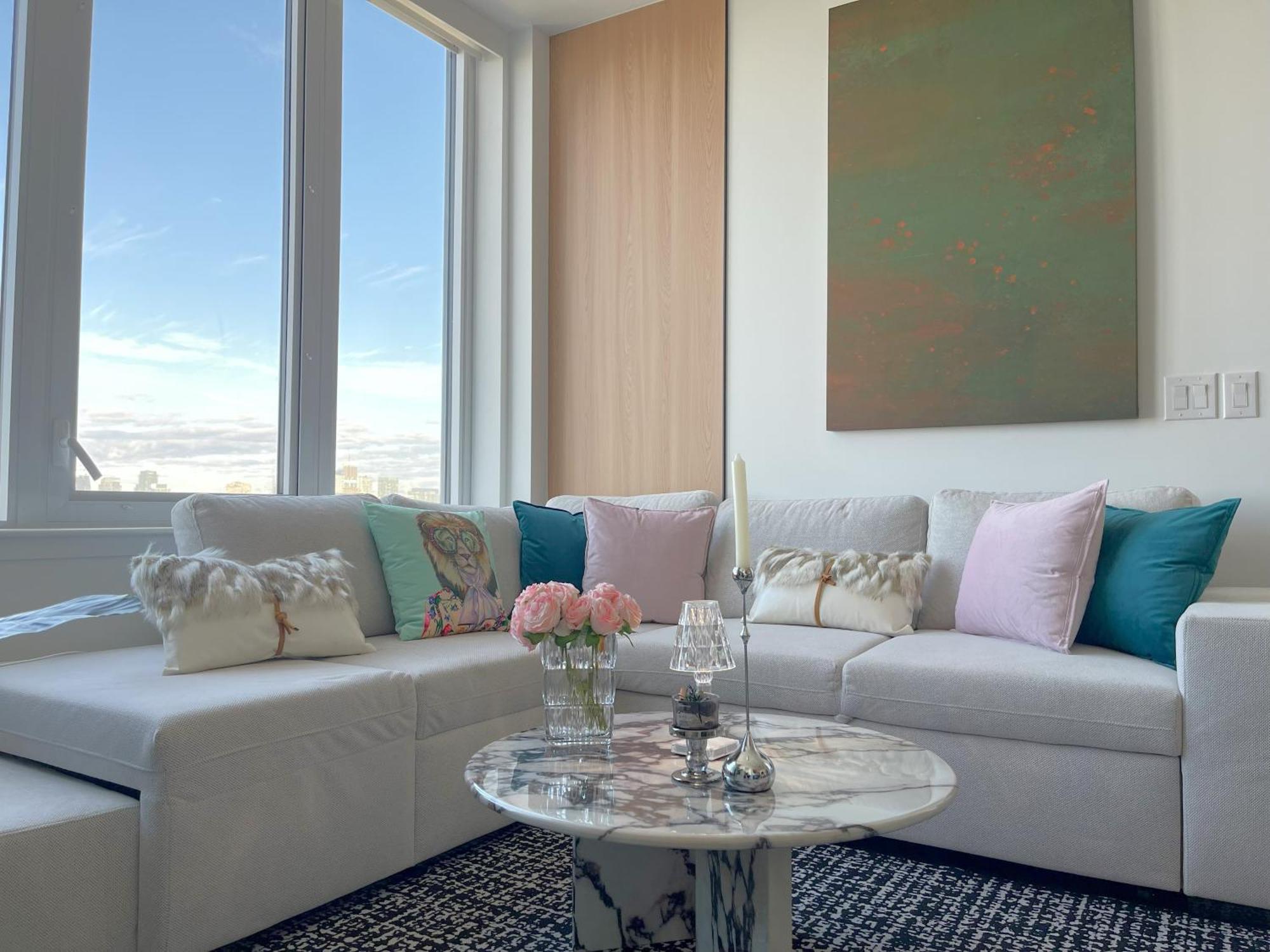Aparthotel Deluxe Penthouse Two Bedrooms Skyline Cn Tower Lakeview Dt Toronto
