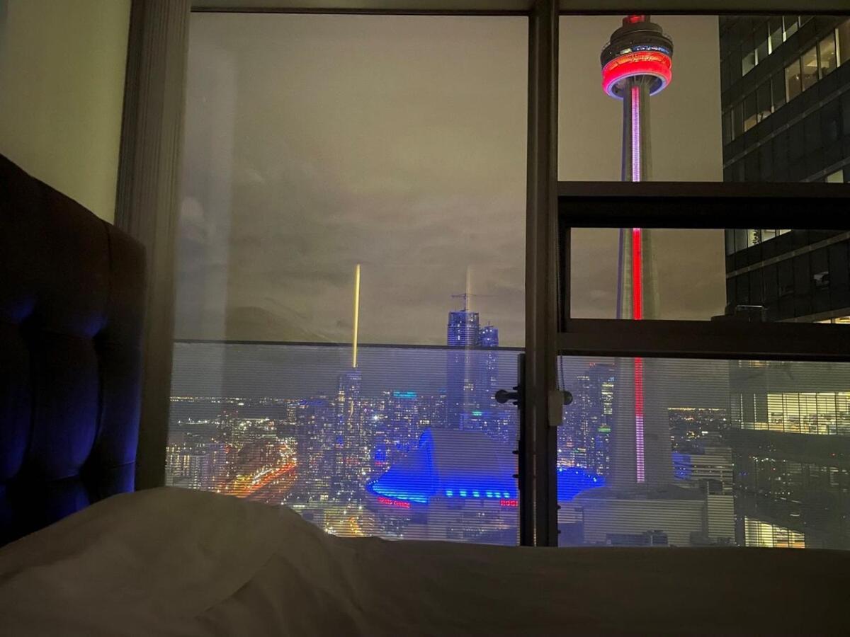 Luxury 2br 2bath With Parking And Balcony Apartment