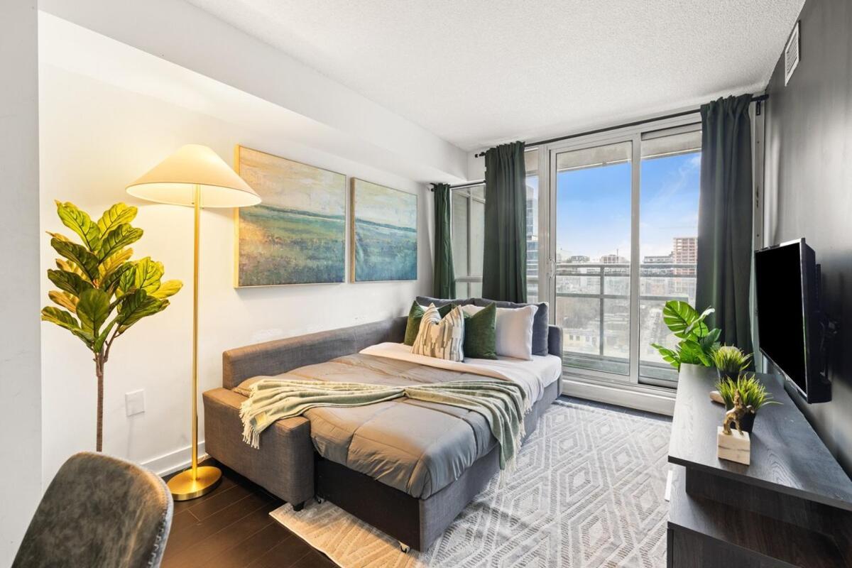 Modern 1br King Suite, Downtown