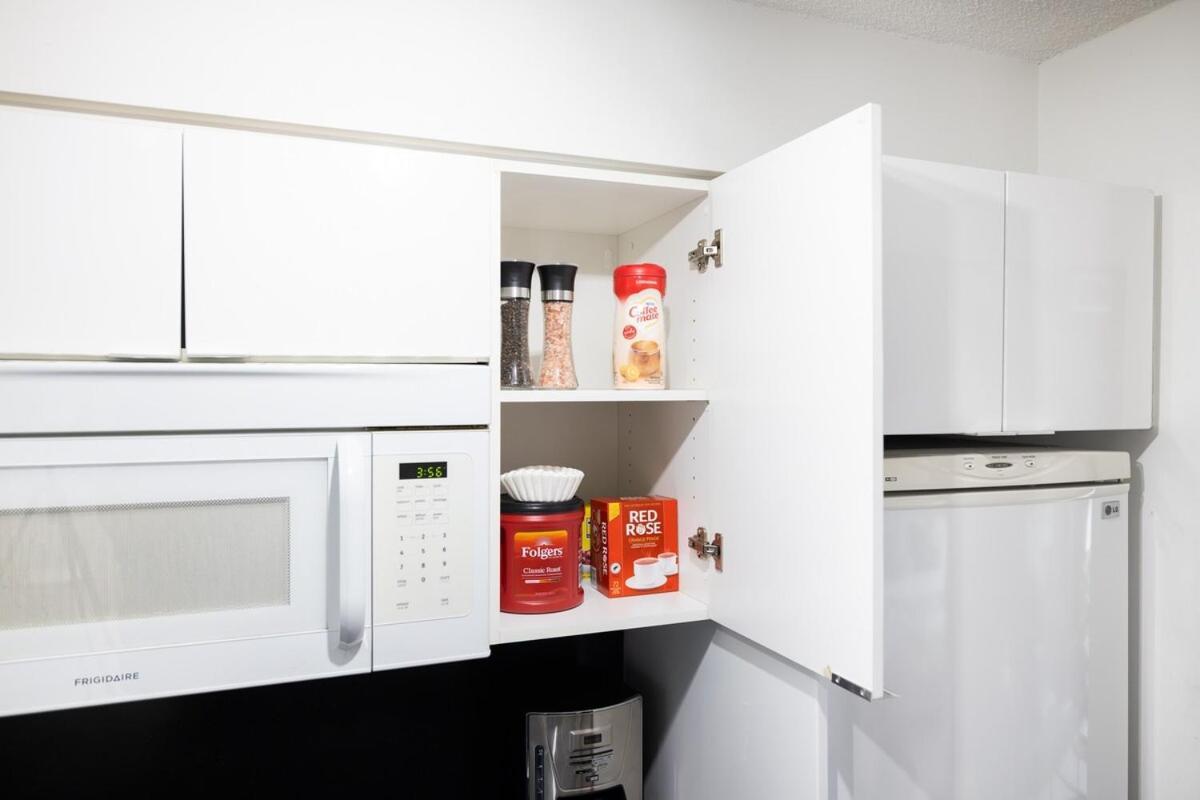 Modern 1br King Suite, Downtown *