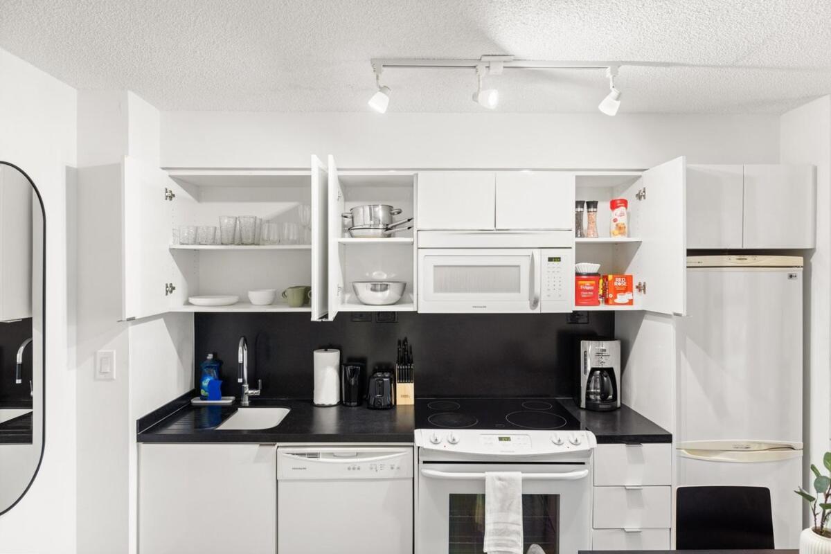 Modern 1br King Suite, Downtown Apartment