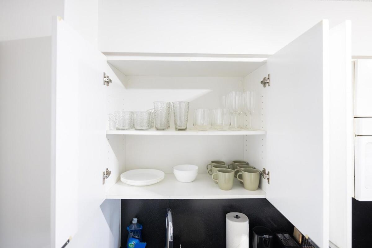 Modern 1br King Suite, Downtown Toronto
