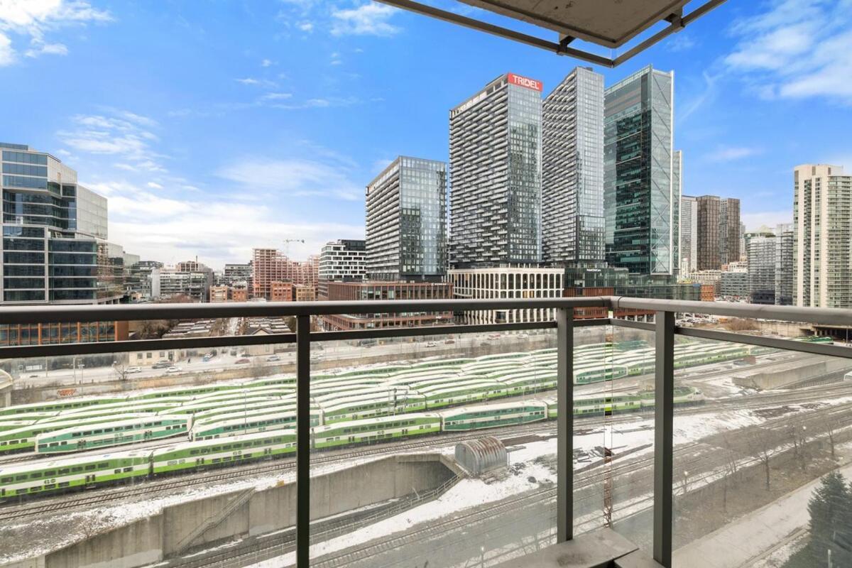 Modern 1br King Suite, Downtown *