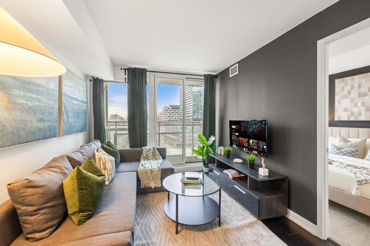 Modern 1br King Suite, Downtown * Toronto