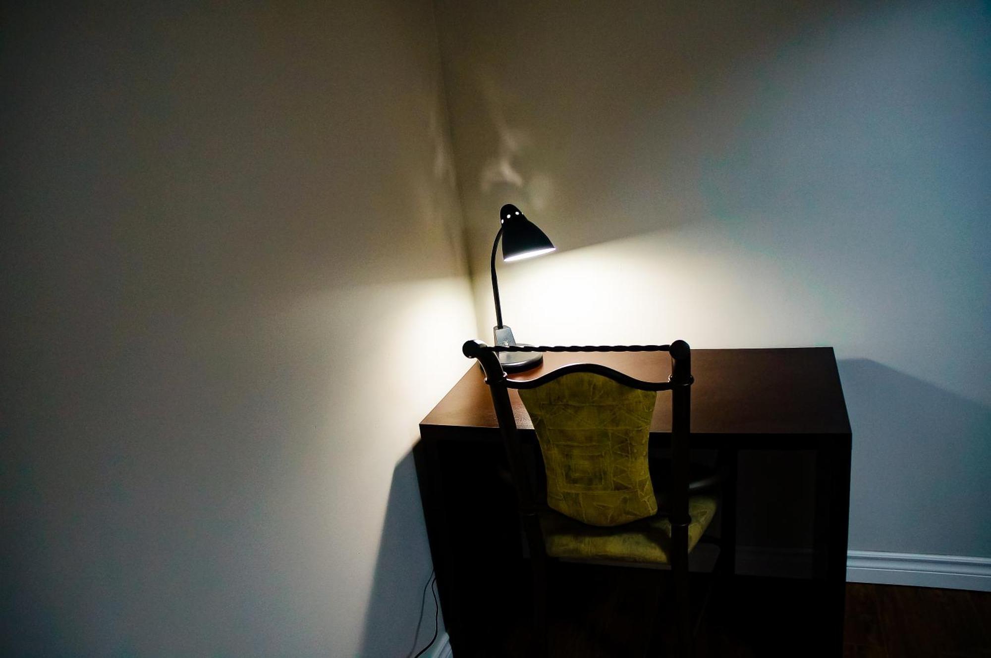 Cozy Bedroom Near Subway Station, Free Parking *