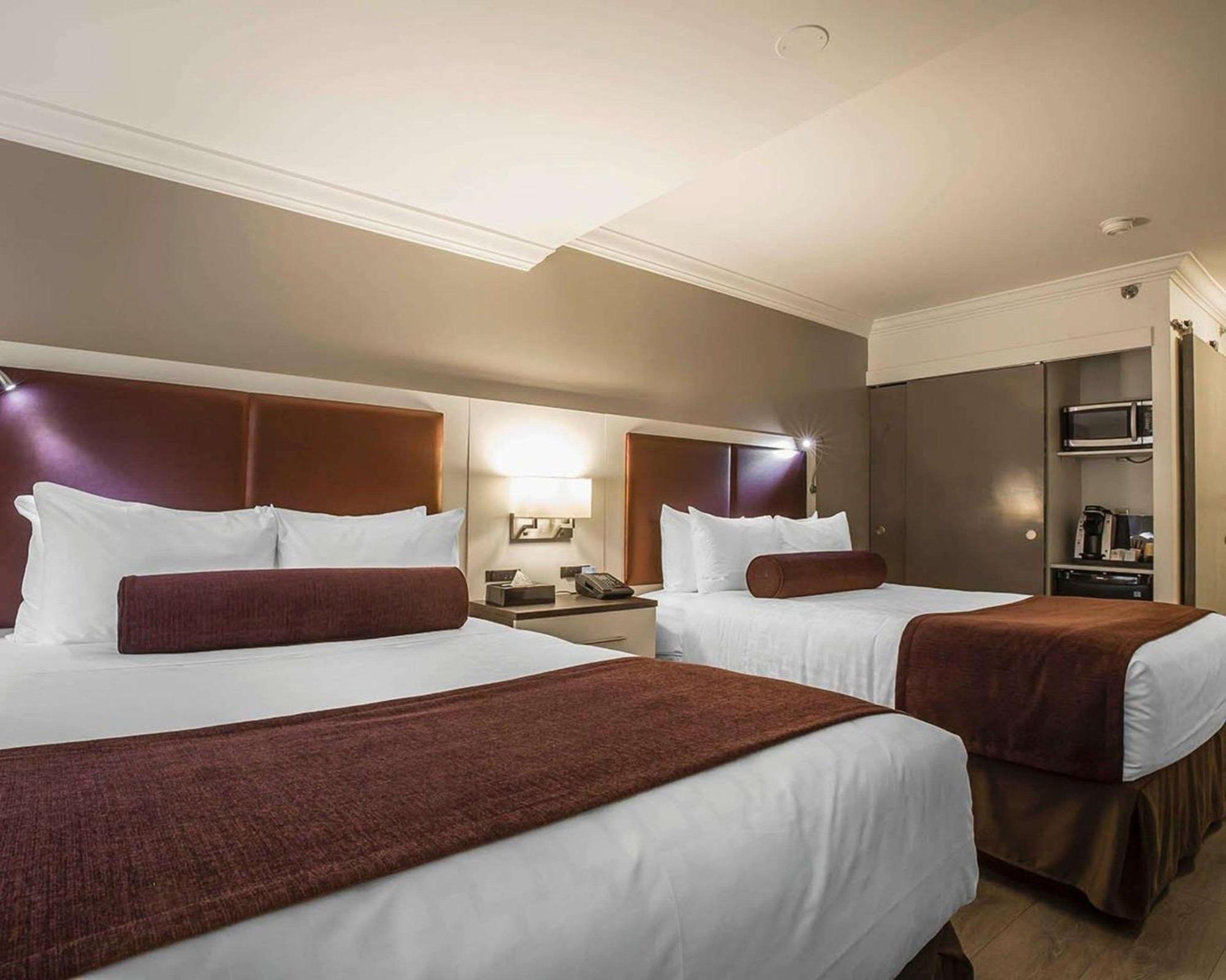 The Saint Hotel, Ascend Collection Hotel Toronto