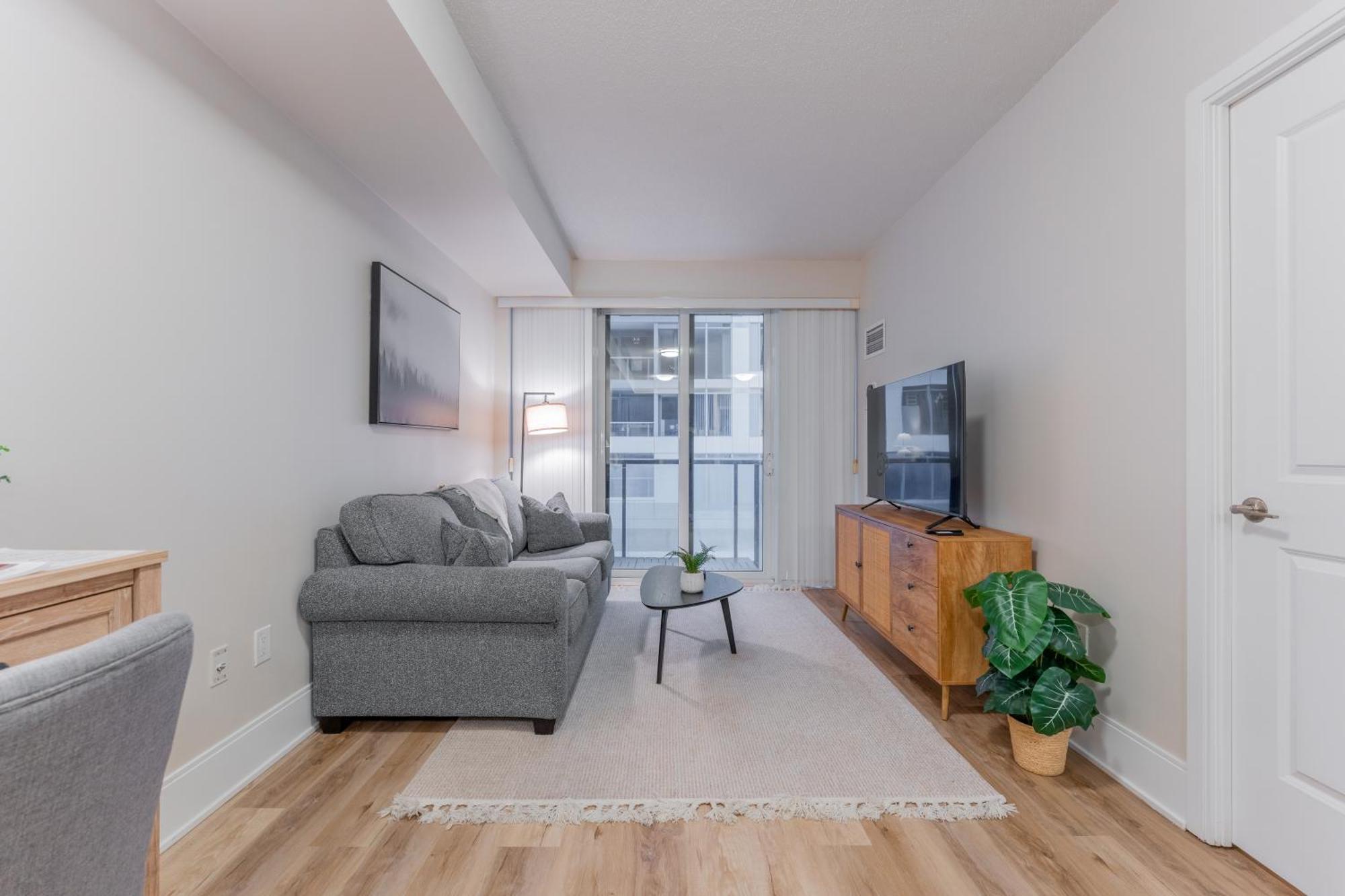 Entertainment District - King Bed - Close To Core - Dome - Scotiabank - Cne - York - Near King St W Apartment Toronto