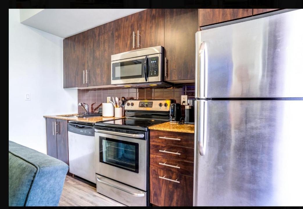 Exquisite Living Apartment Toronto
