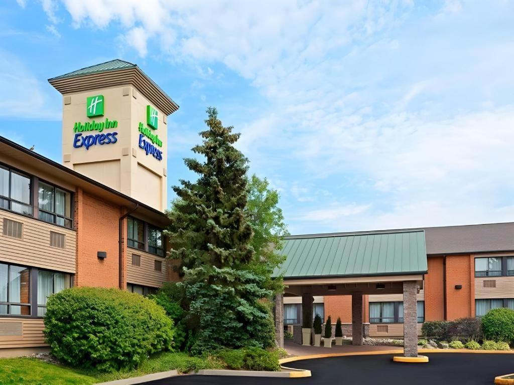 Hotel Express East - Scarborough Toronto