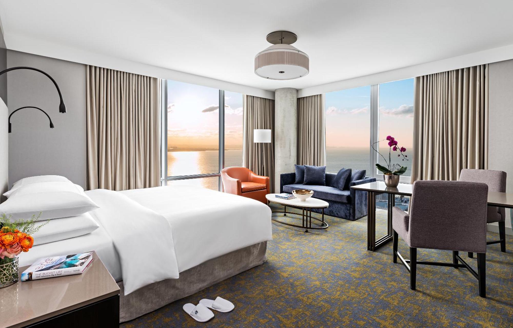X Toronto, A Destination By Hyatt Hotel