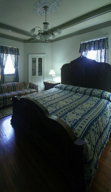 Bed & Breakfast Bonnevue Manor 2*