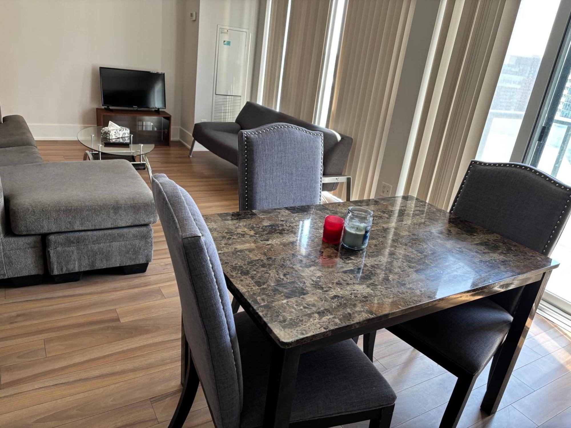 Apartment Downtown Toronto
