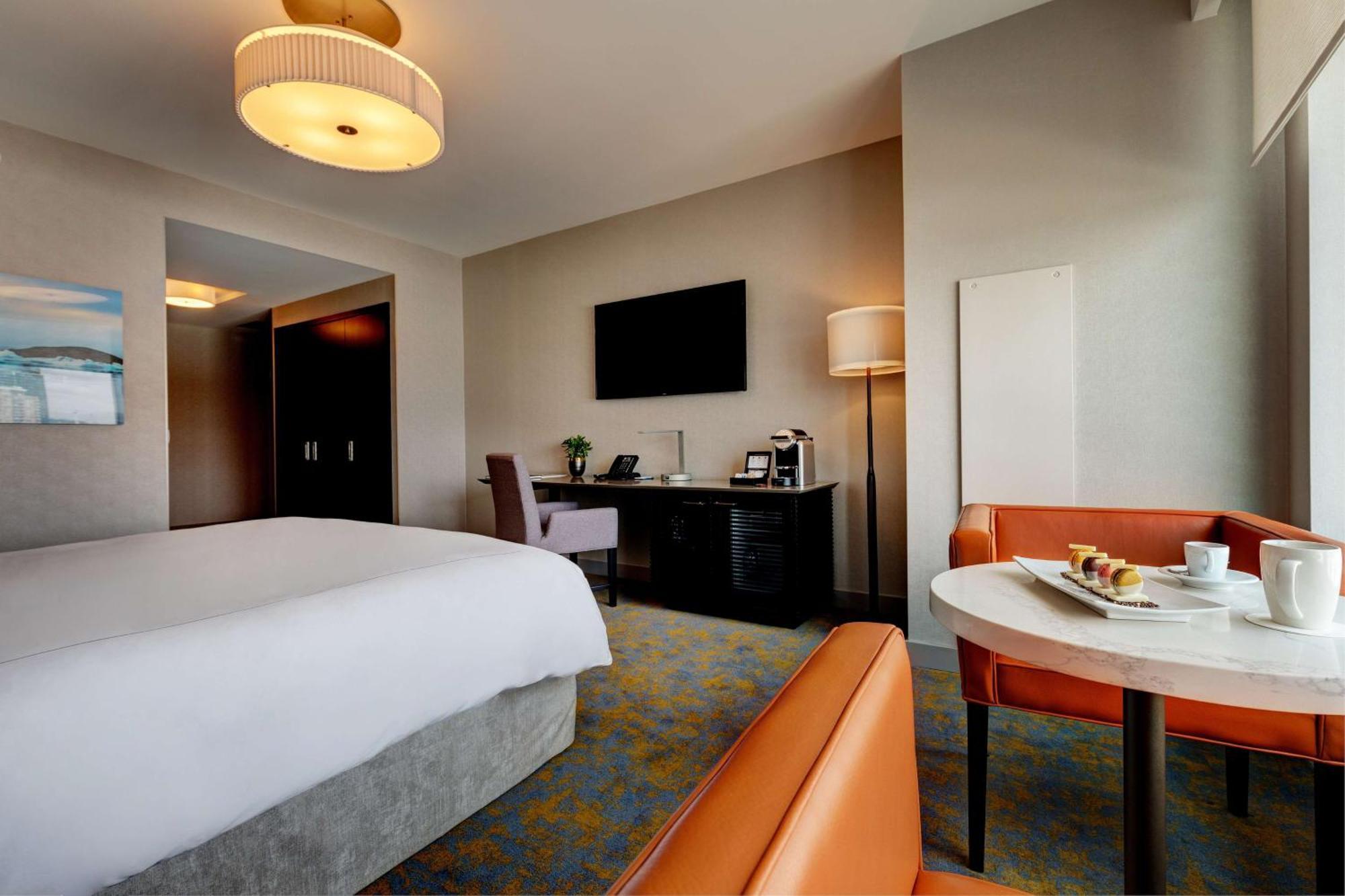 X Toronto, A Destination By Hyatt Hotel 5*