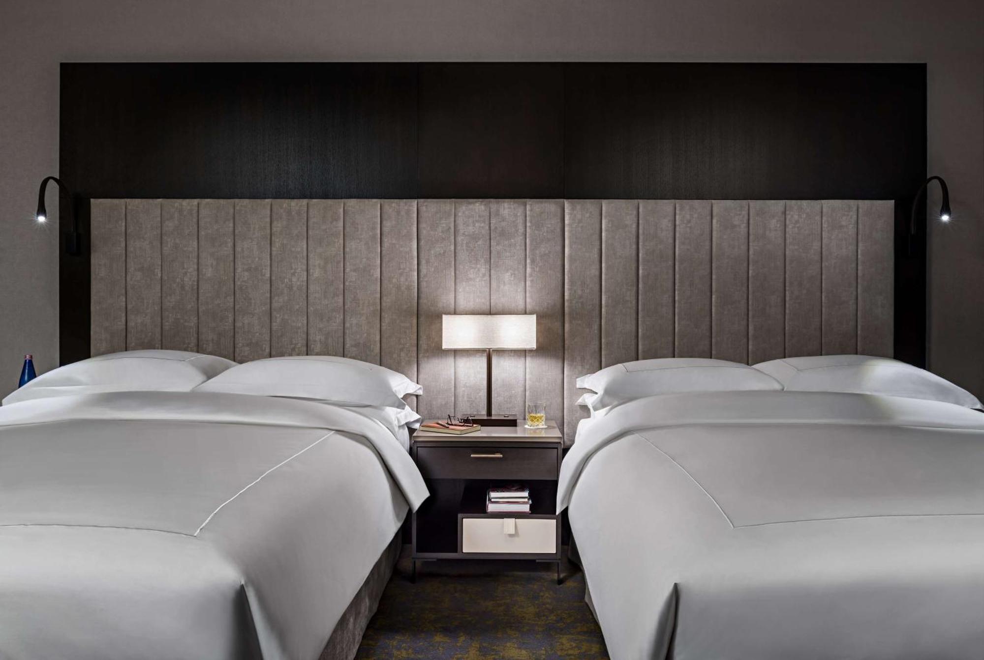 X Toronto, A Destination By Hyatt Hotel