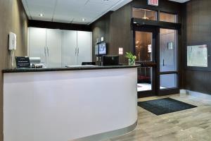 The Saint Hotel, Ascend Collection 3* Toronto