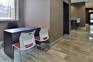 The Saint Hotel, Ascend Collection Hotel Toronto