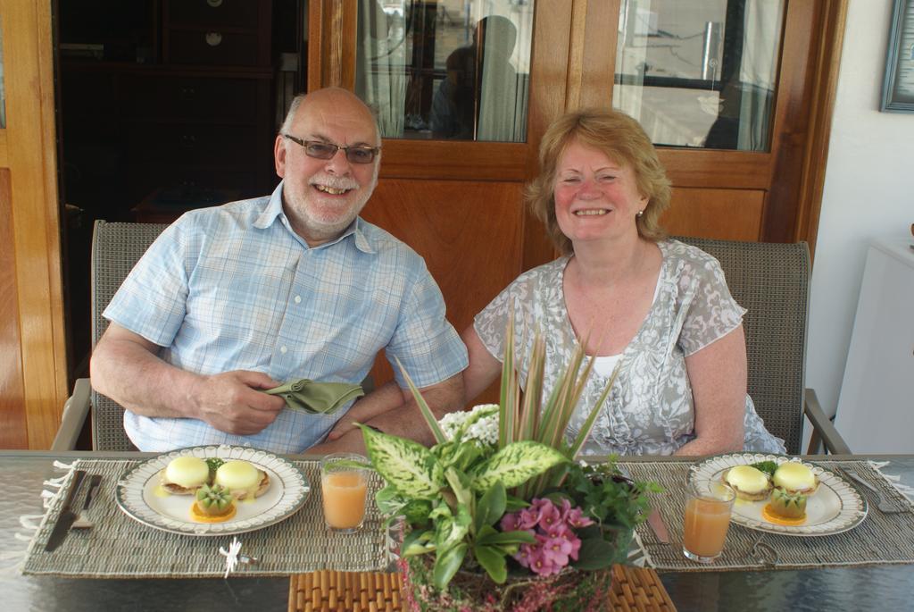 Making Waves Boatel Bed & Breakfast 3*