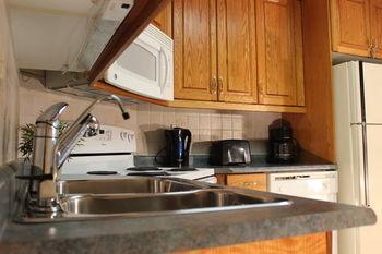 Petryla Estates Furnished Apartment *