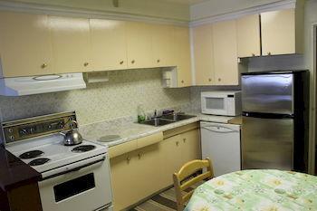 Apartment Petryla Estates Furnished Toronto