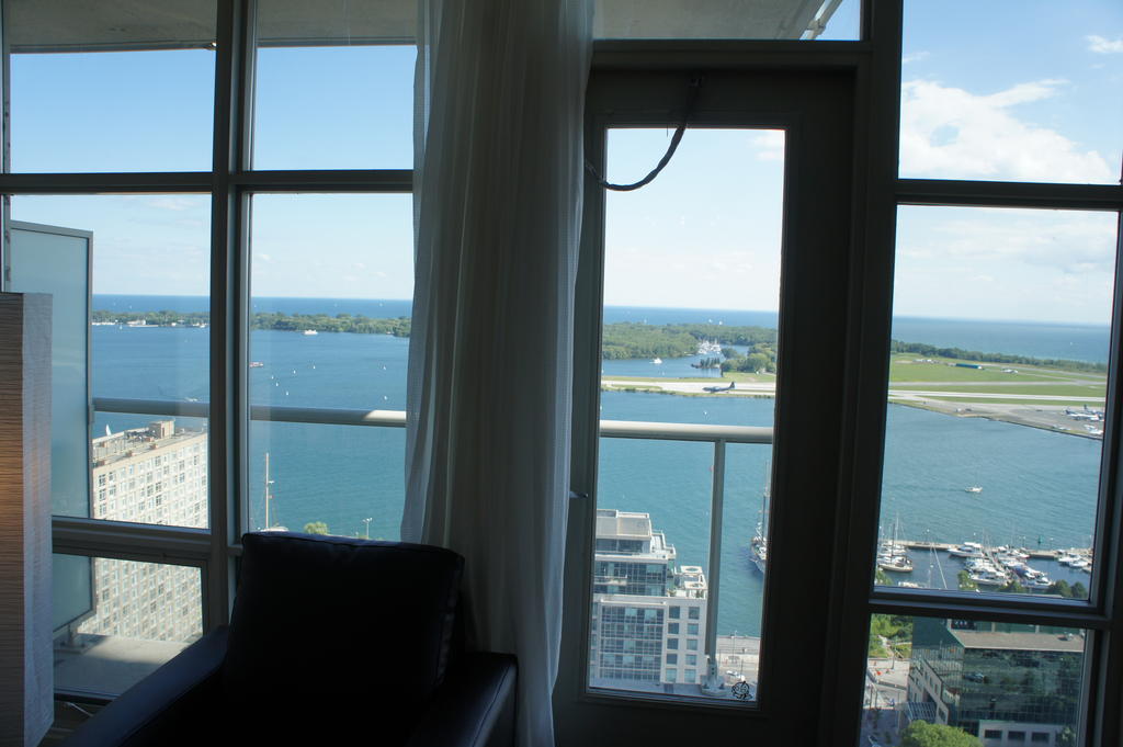 Atlas - Mariner Furnished Toronto