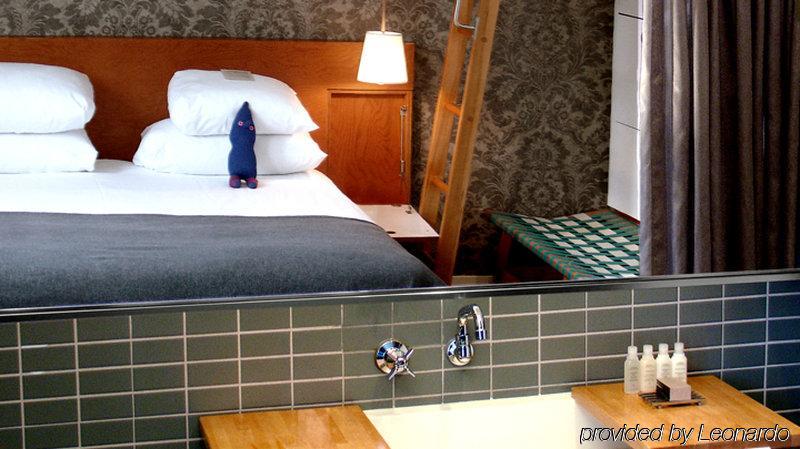 The Drake 4*