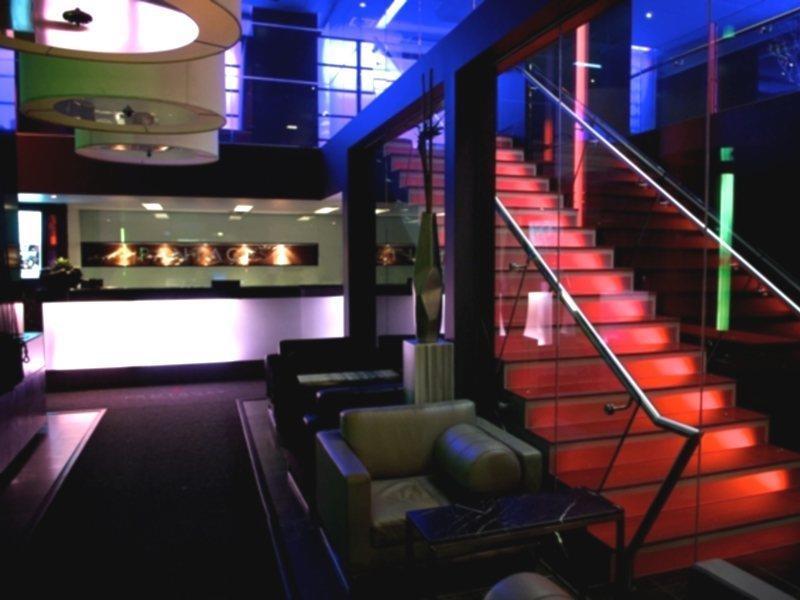 Hotel Pantages Centre 4*