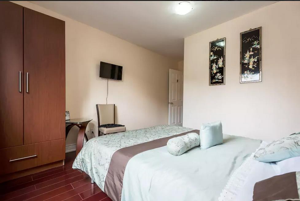 Guest house Lili Garden Toronto