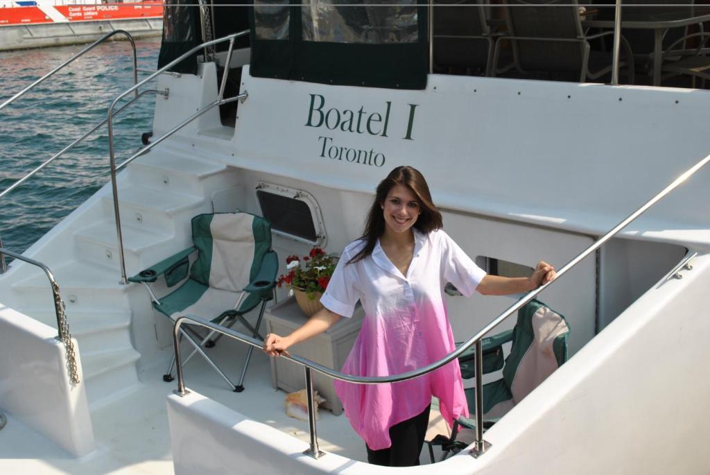 Making Waves Boatel Toronto