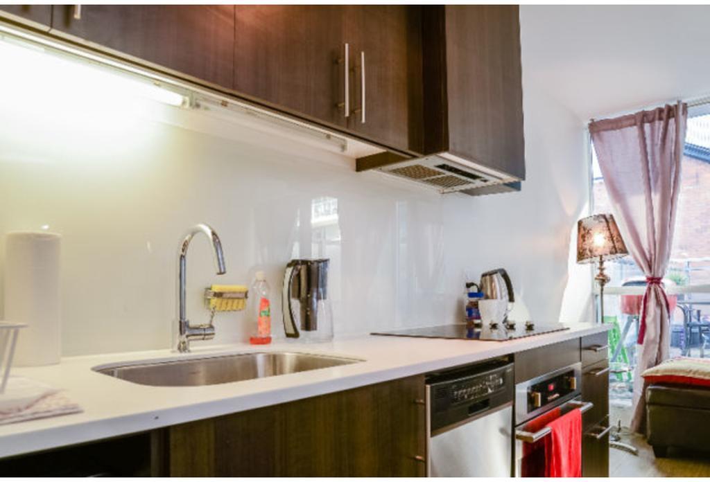 Applewood - The Wellington Loft
