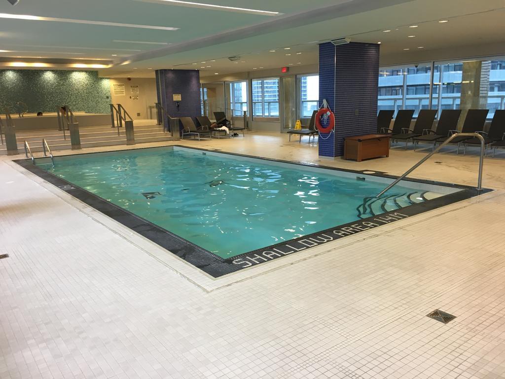 Luxury Fully Furnished Suite In Downtown Toronto - Maple Leaf Square Apartment *