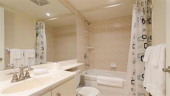 Hotel Royal Stays - Blue Jays Way Toronto
