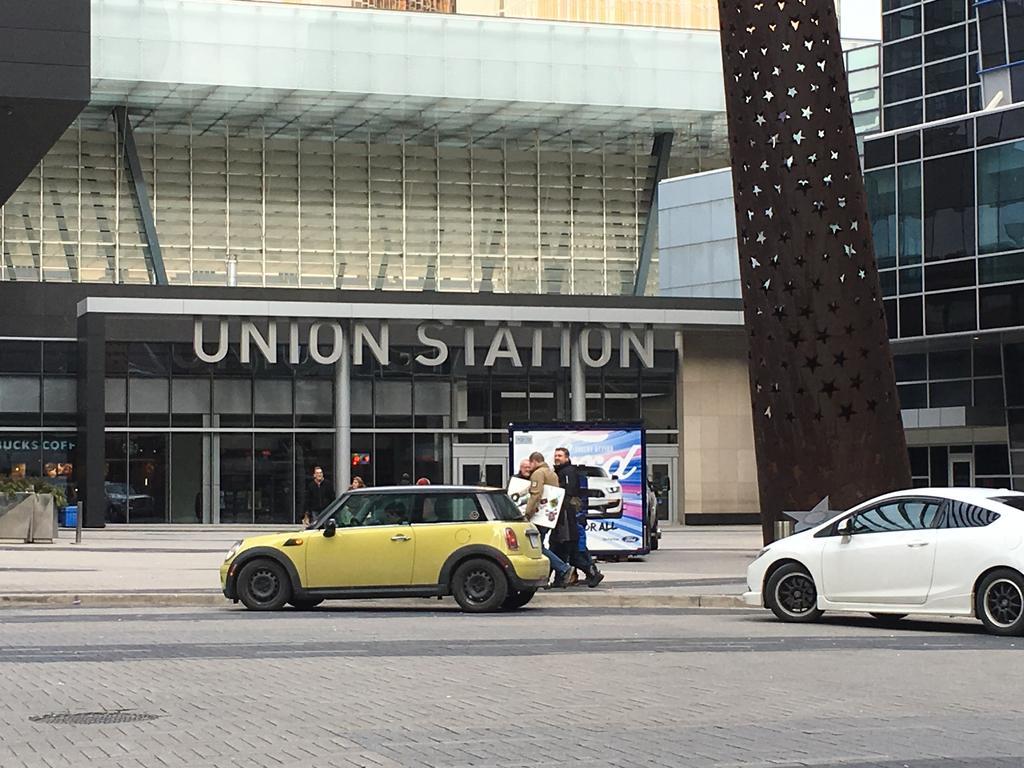 Luxury Fully Furnished Suite In Downtown Toronto - Maple Leaf Square Apartment Toronto