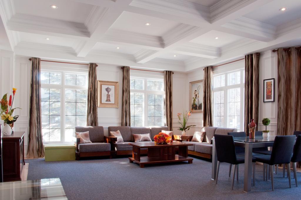 Yonge Palace North York 3* Toronto