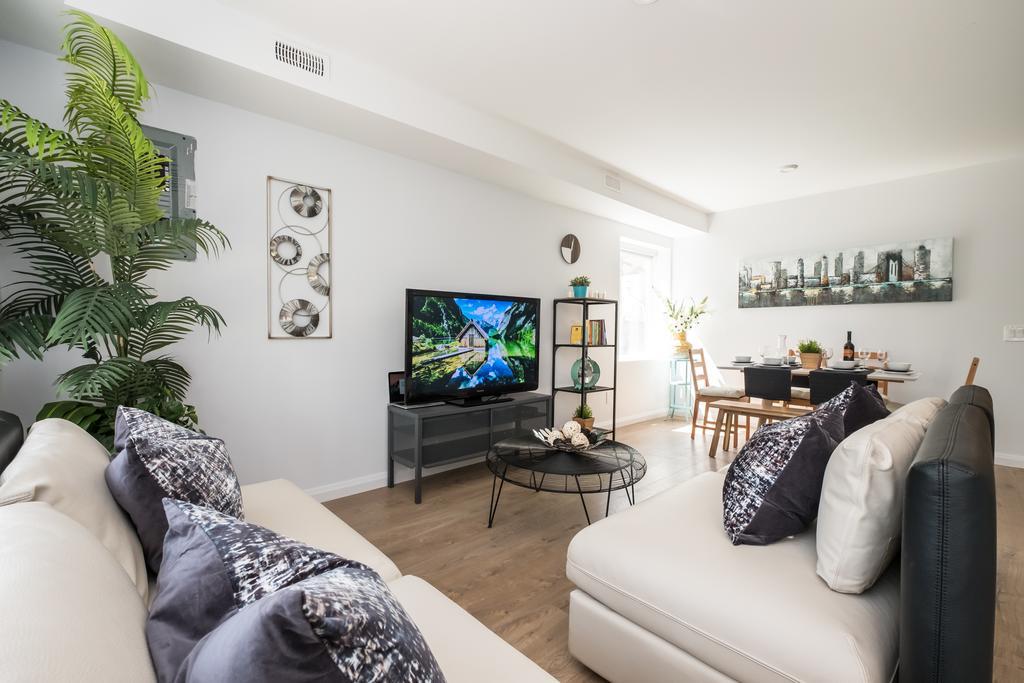 Holiday home Quickstay - Chic & 3-bedroom In Little Italy