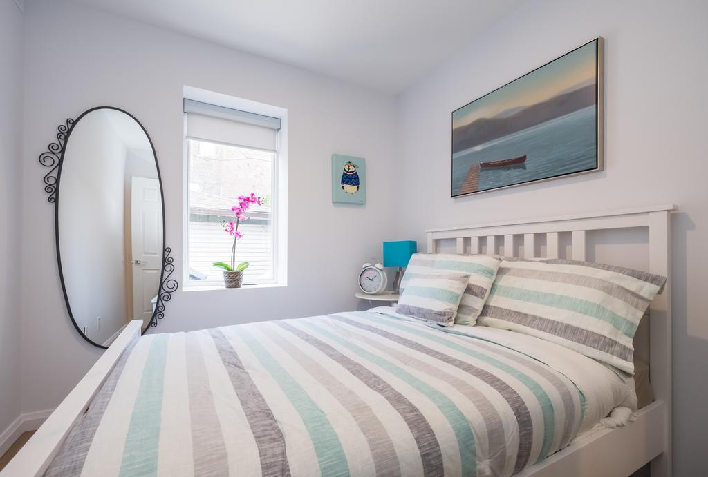 Holiday home Quickstay - Chic & 3-bedroom In Little Italy *
