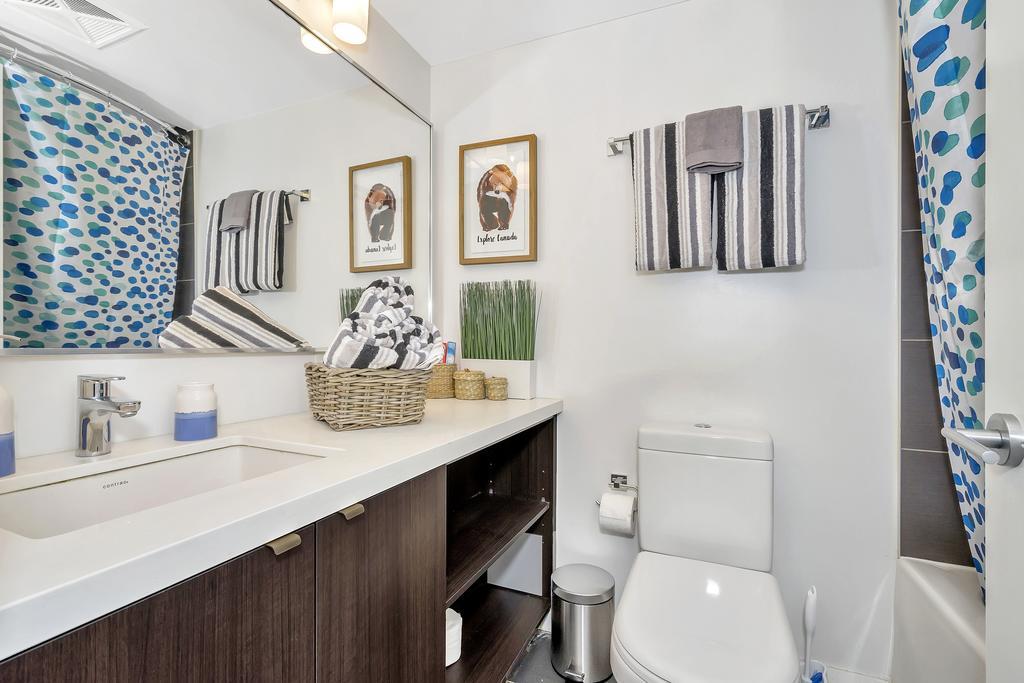 Elegance In Yorkville Toronto
