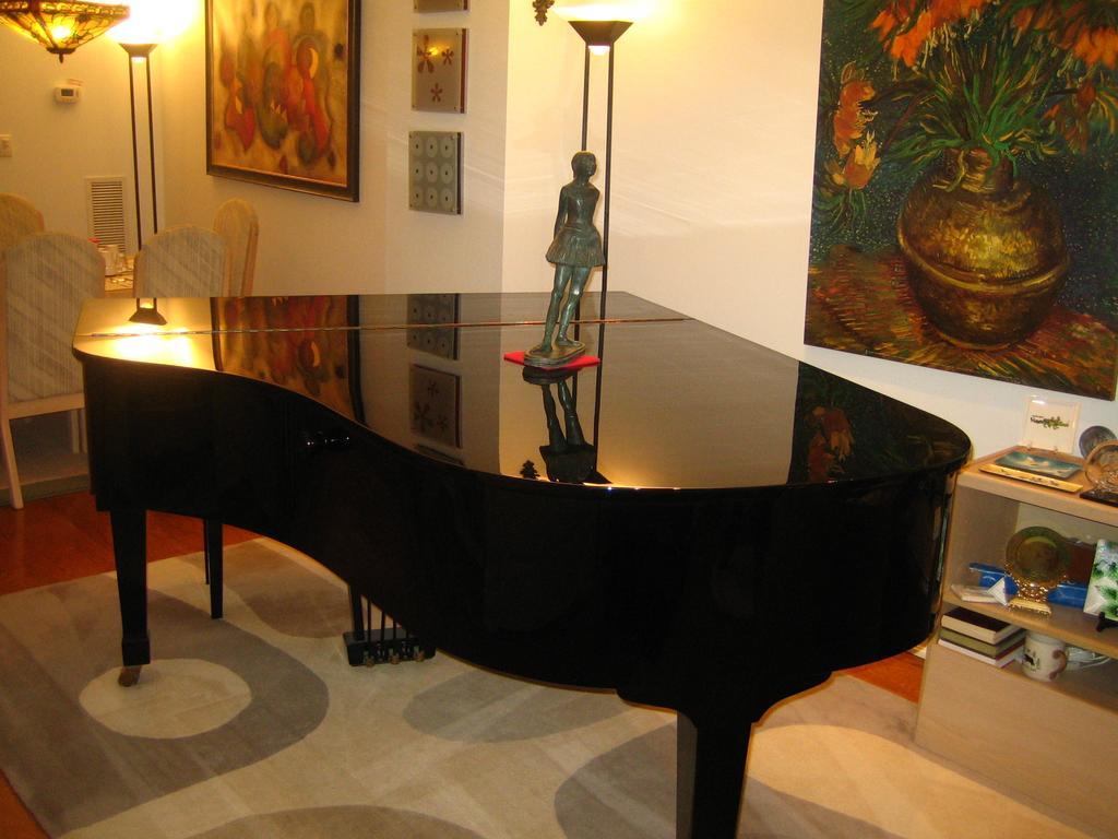 Bed & Breakfast A Dreams (adults Only) Toronto
