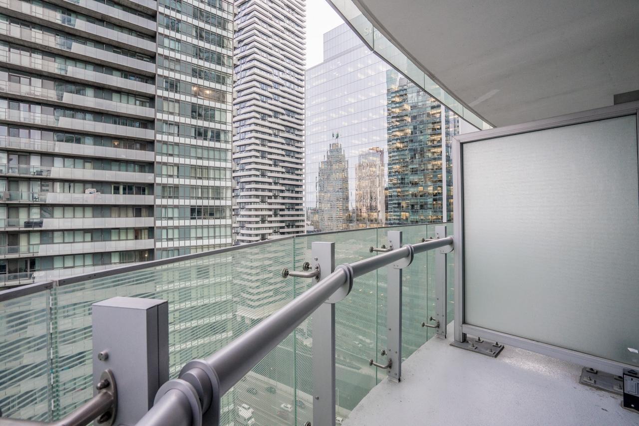 Apartment Aaira York St *