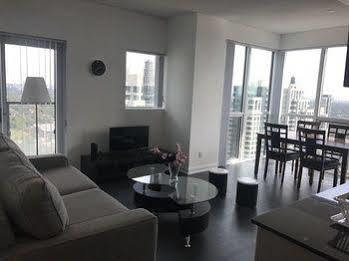 Hotel Kashaneh - Yonge Street