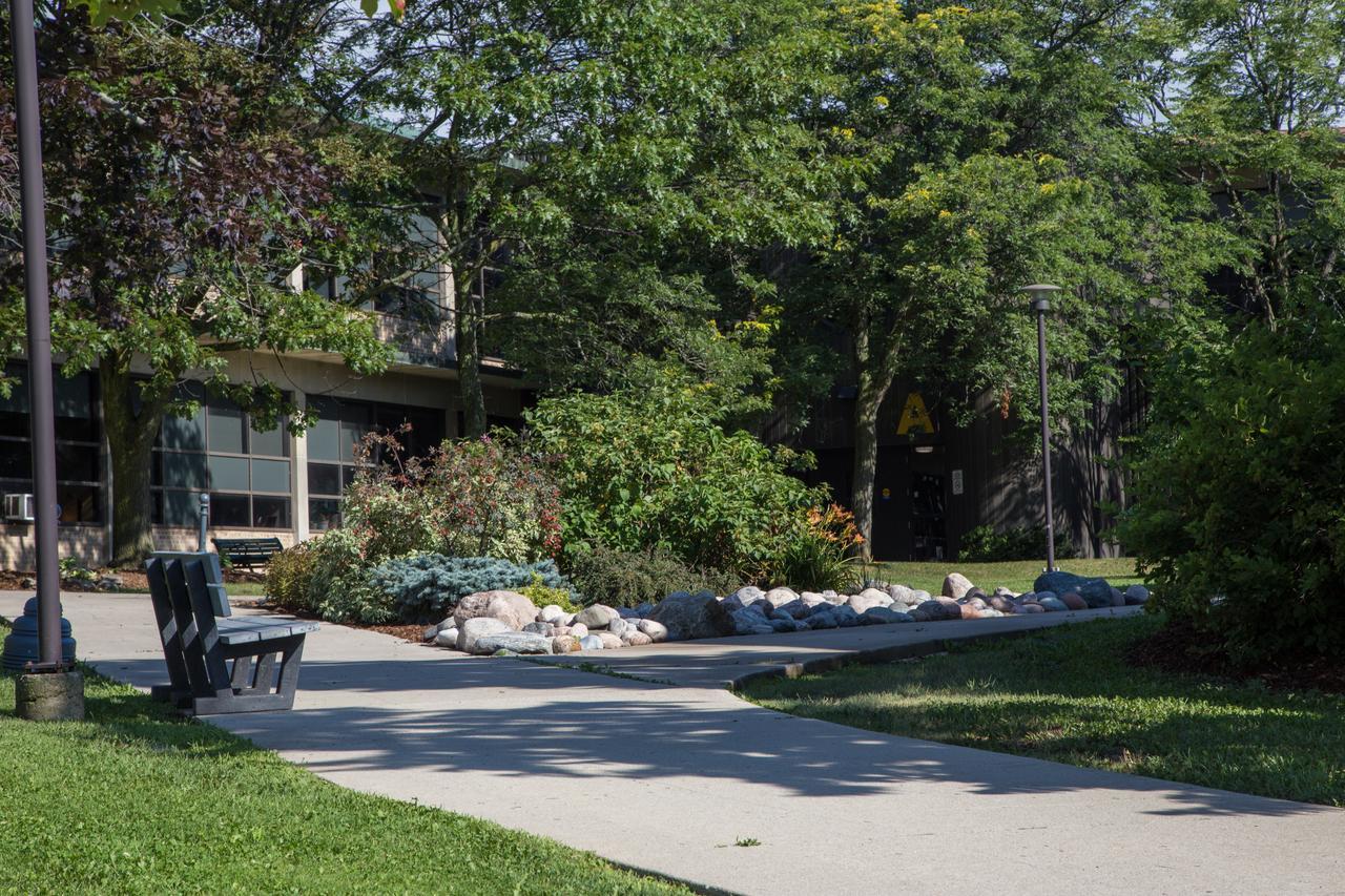Humber College Lakeshore Campus Aparthotel Toronto