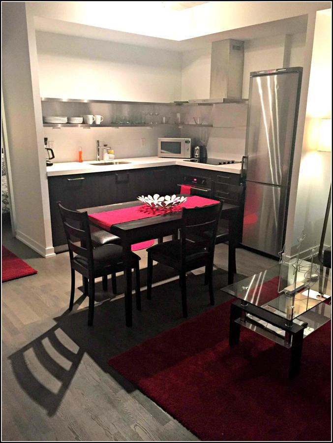 Pelicanstay In Fashion District * Toronto