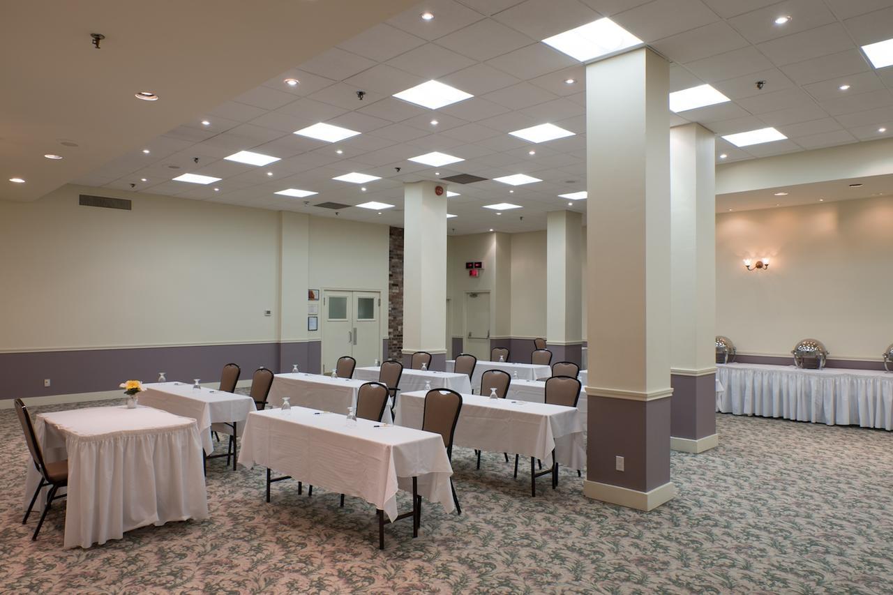 Hotel The Roehampton Toronto