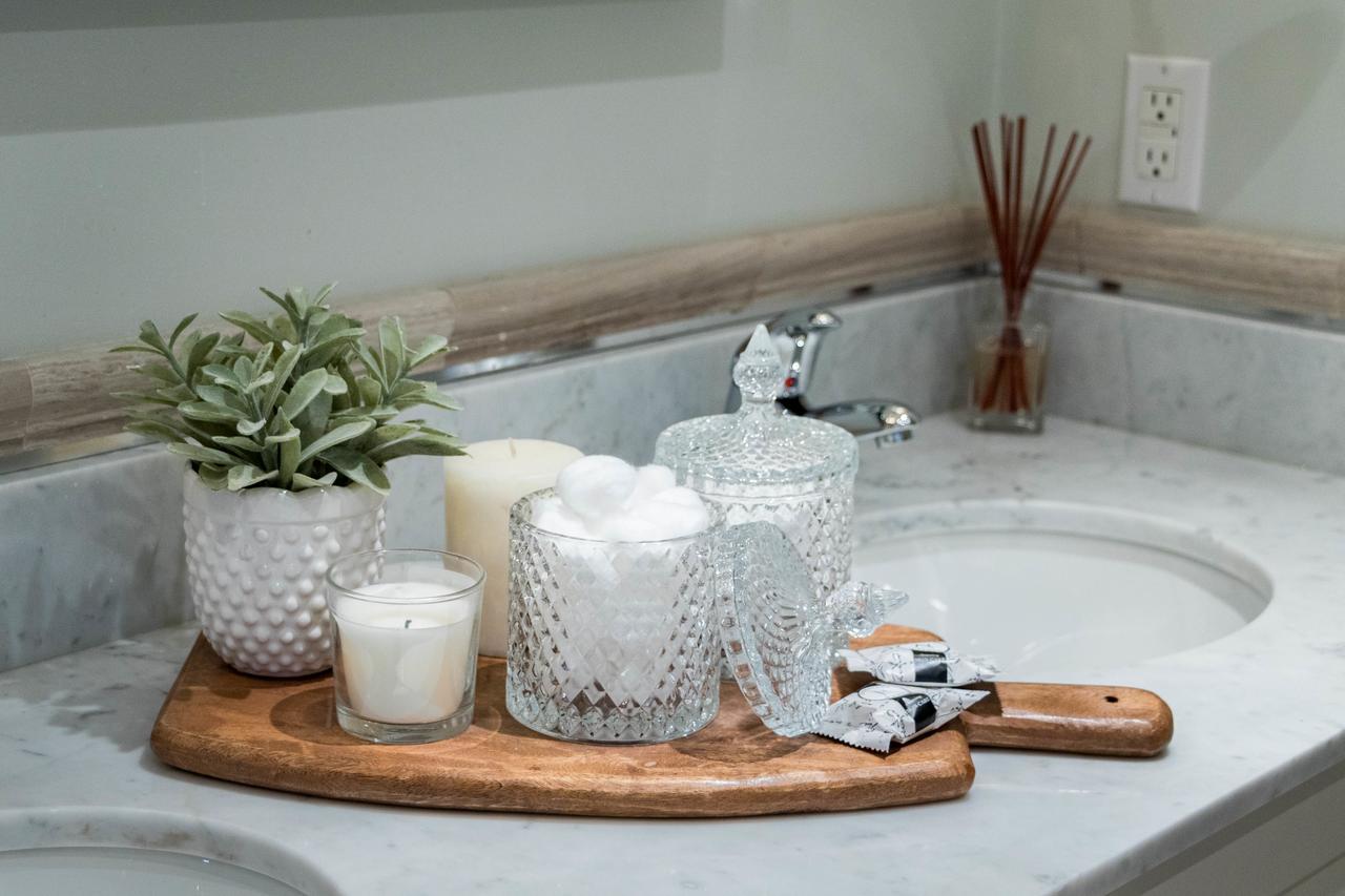 Holiday home Quickstay - Chic & Modern Townhouse In Little Italy Toronto
