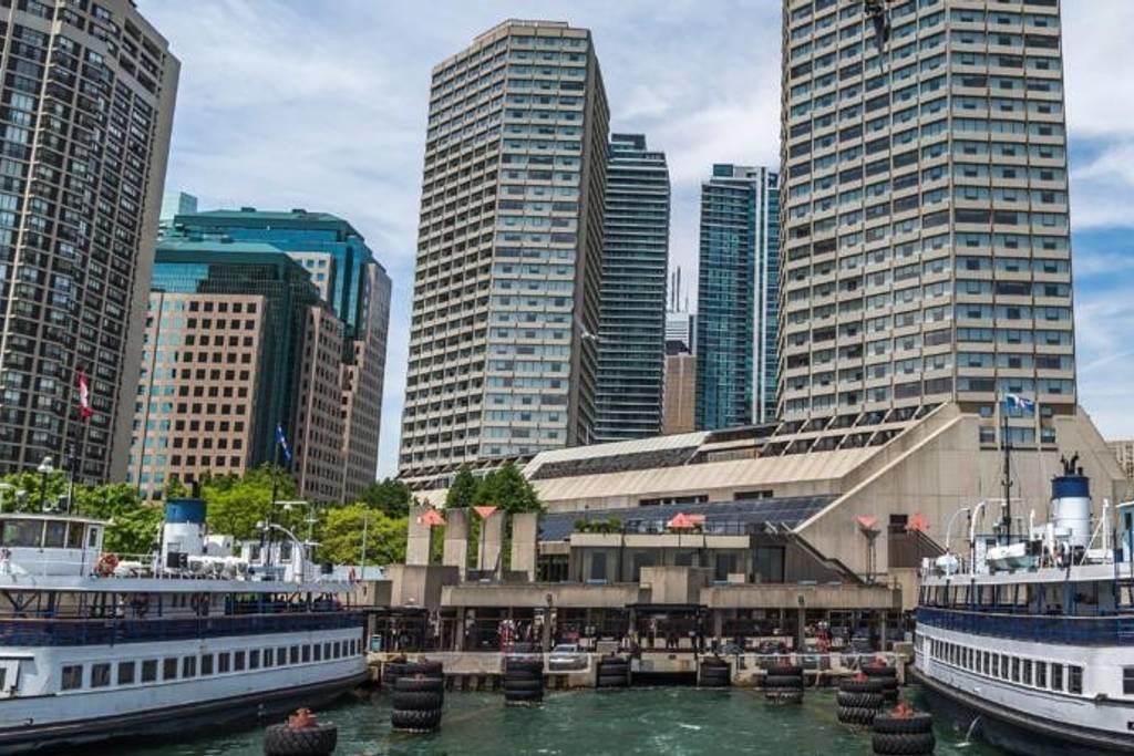 Apartment Luxury Fully Furnished Suite In Downtown Toronto - Maple Leaf Square *