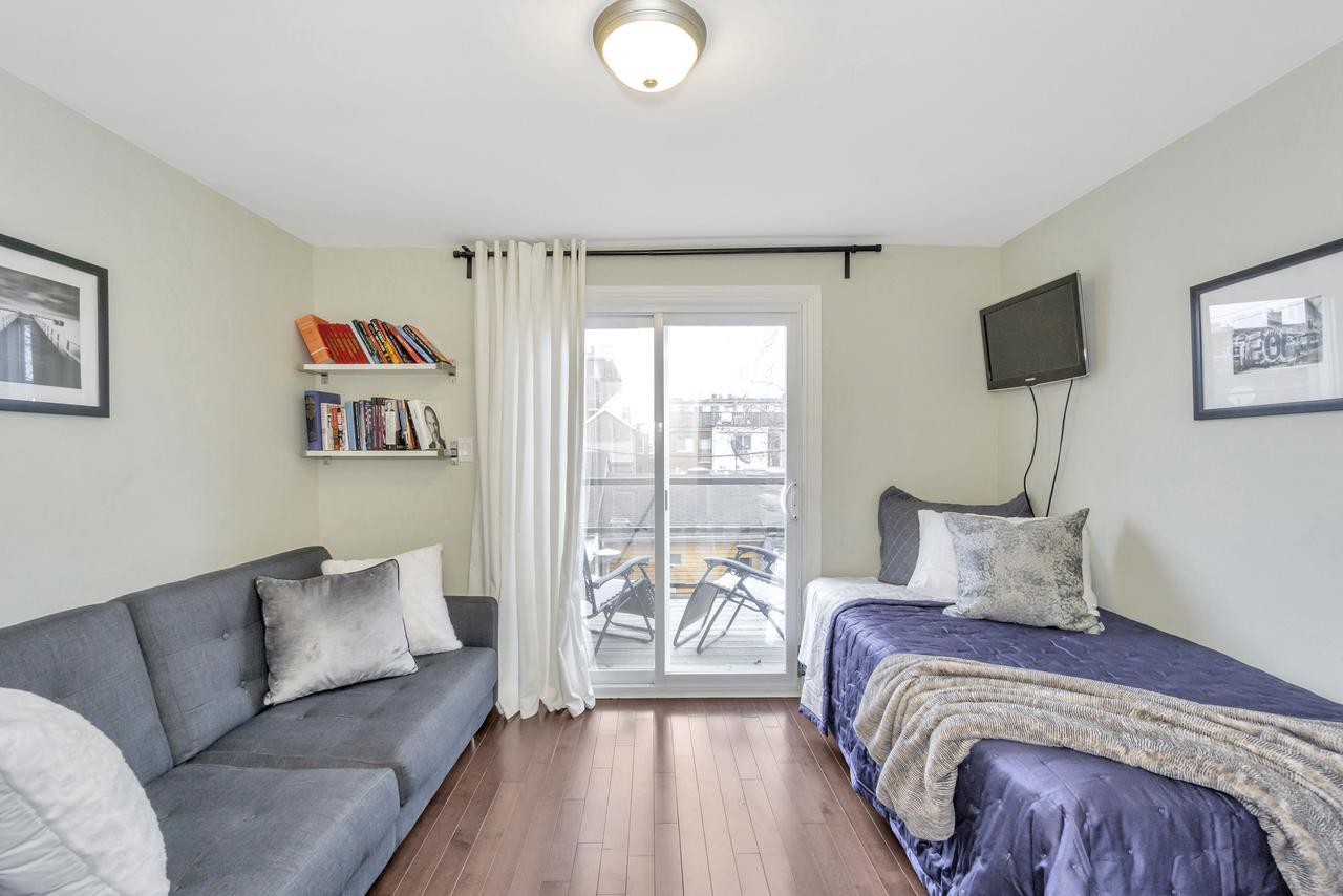 Holiday home Quickstay - Chic & Modern Townhouse In Little Italy