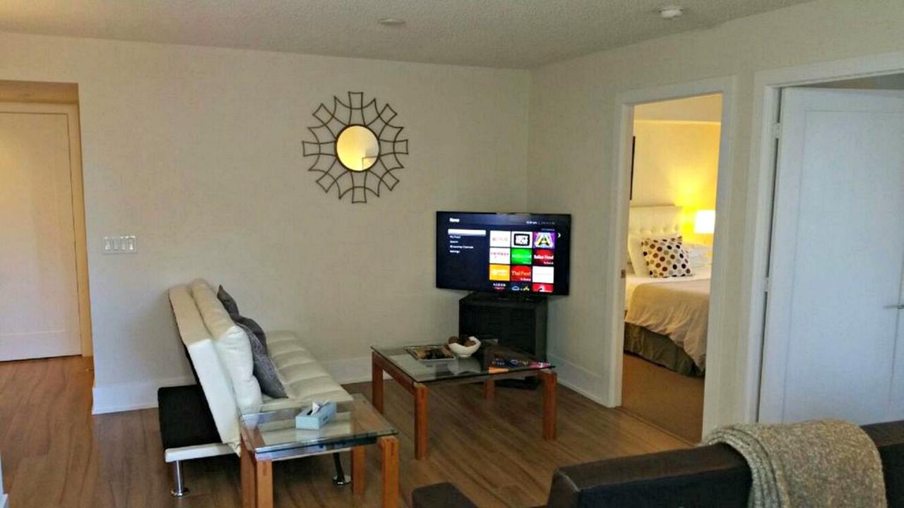 Pelicanstay In Downtown Toronto *