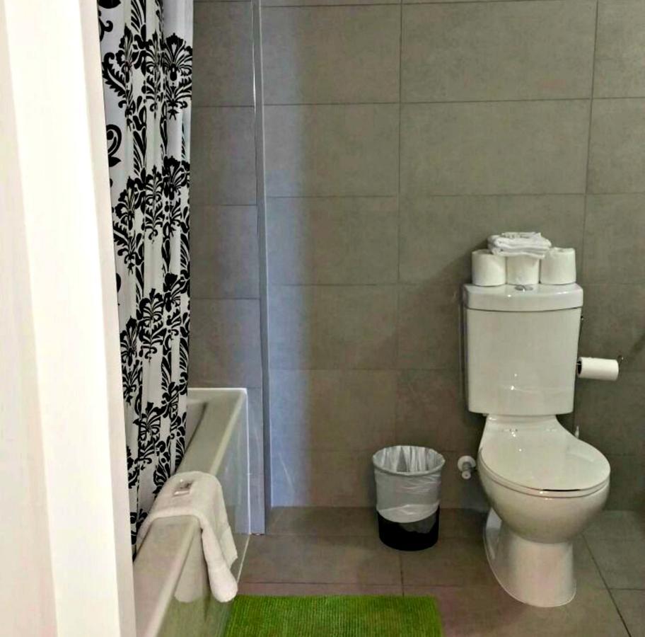 Pelicanstay In Downtown Toronto Apartment Toronto